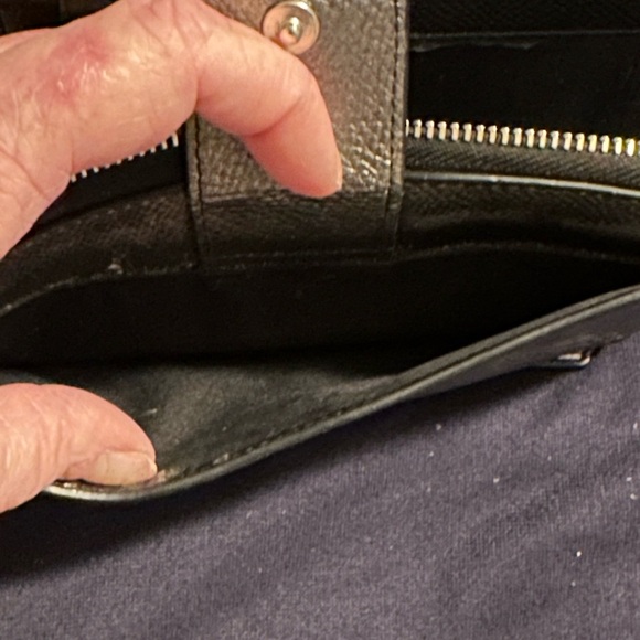 Coach Metallic Pewter Wristlet. Soft leather - Picture 5 of 14